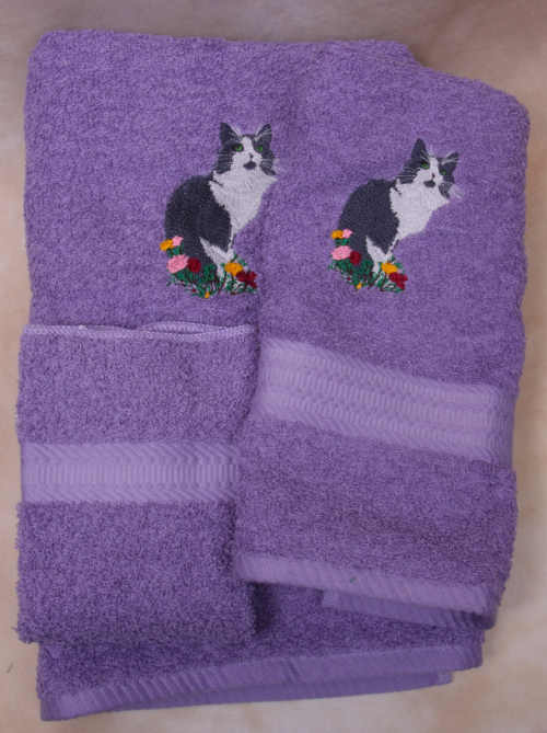 Black & White Cat Bath Towel Set