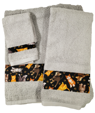 Three Piece Towel Set - Cute Cats Fabric Border